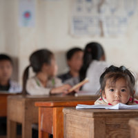 lapsi koulussa kiinassa
